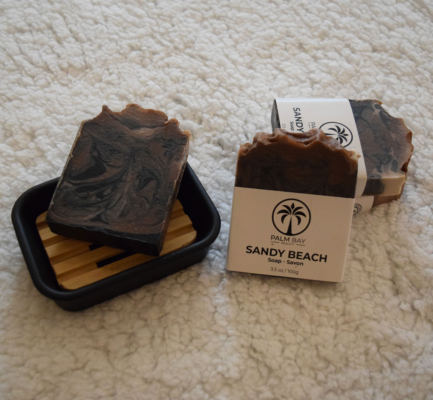 Soleil, sable et bien-être : découvrez le savon Sandy Beach de Palm Bay Beauty